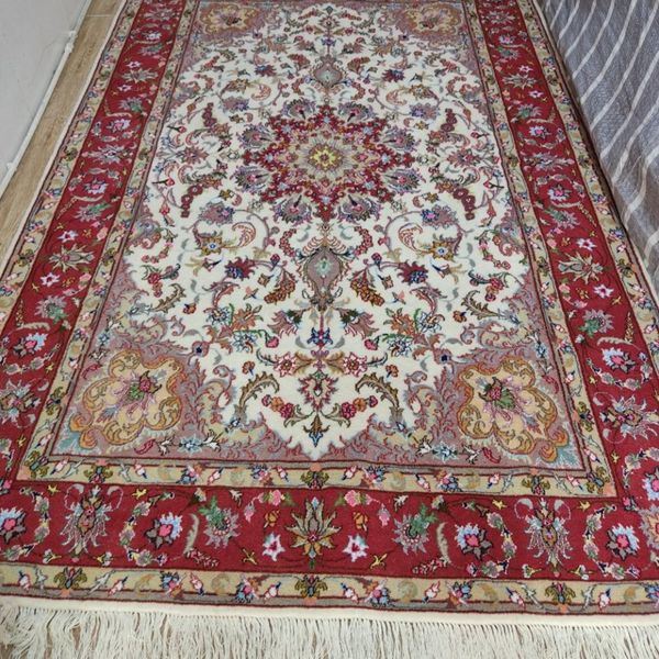 فرش دستبافت جفت 6متری طرح گلریز کد 08