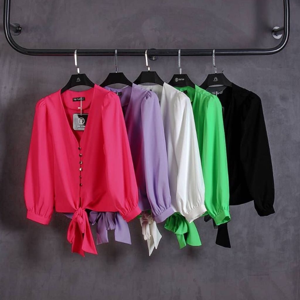 خرید اینترنتی شومیز گره ای جلو دکمه دار پایین گره ای زنانه