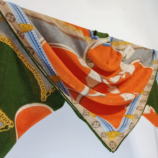 روسری نخی LV پاییزه 