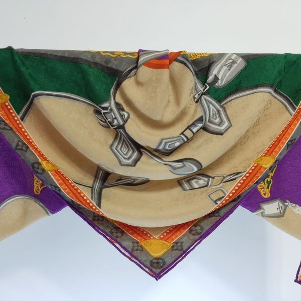 روسری نخی LV پاییزه 