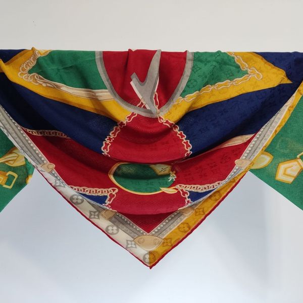 روسری نخی LV پاییزه 