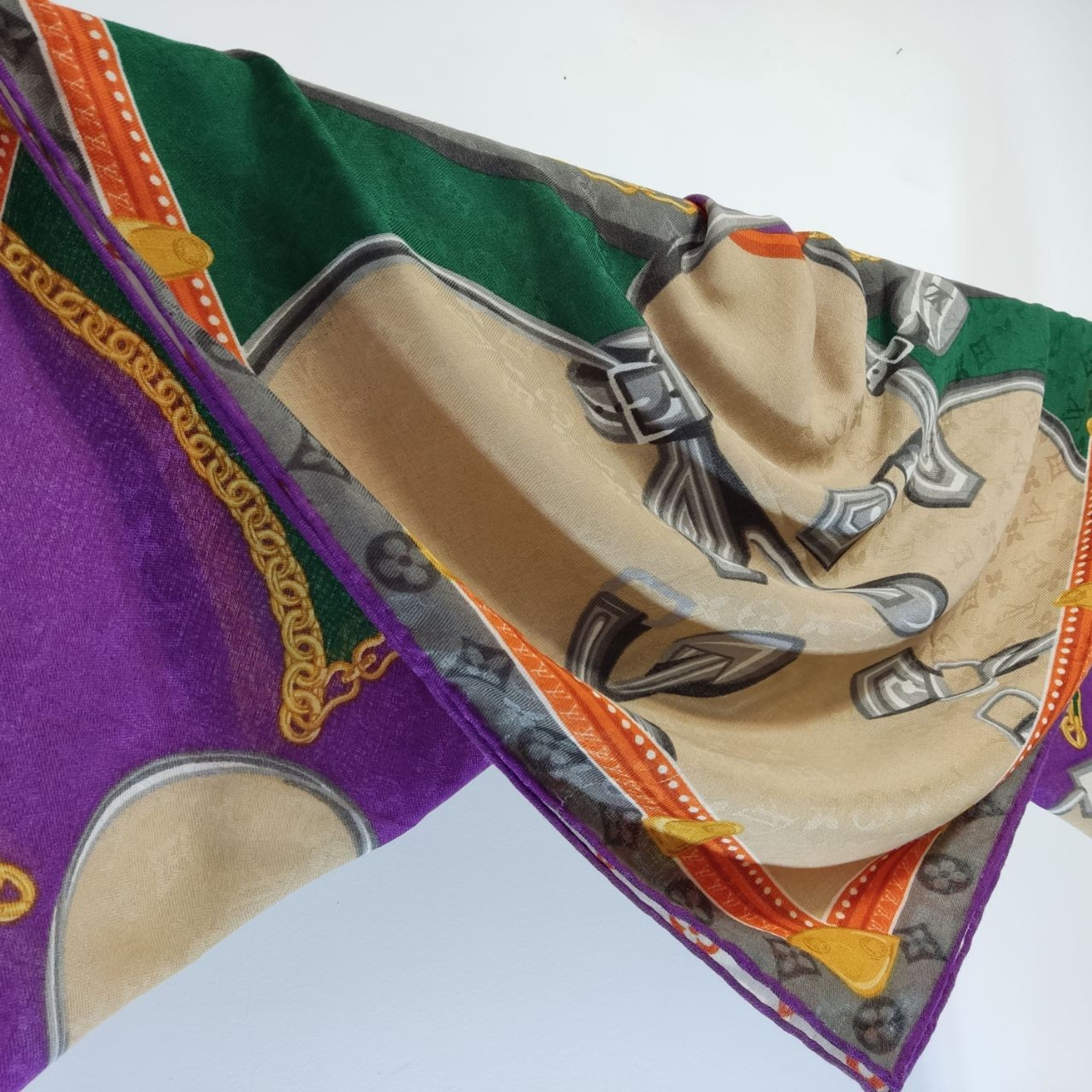 خرید اینترنتی روسری نخی LV پاییزه 
