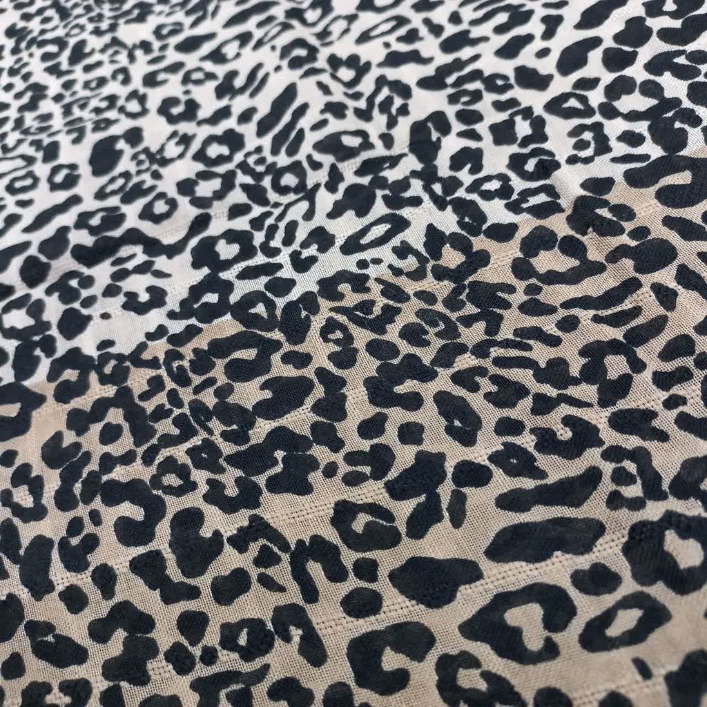 خرید اینترنتی شال نخی پلنگی