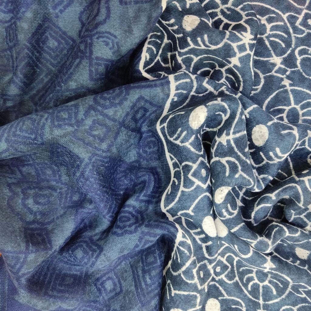 خرید اینترنتی شال نخی منگوله دار