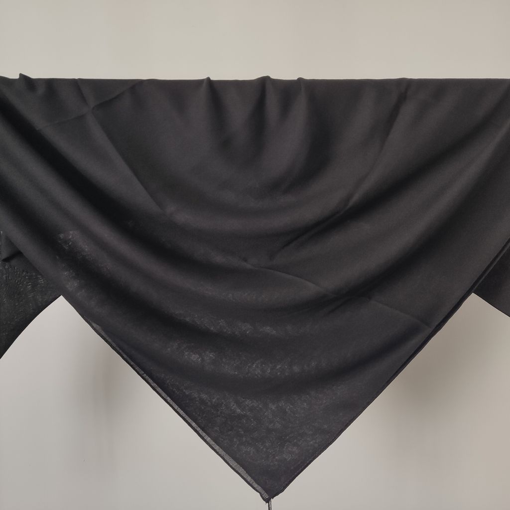 خرید اینترنتی روسری نخی مشکی ساده 