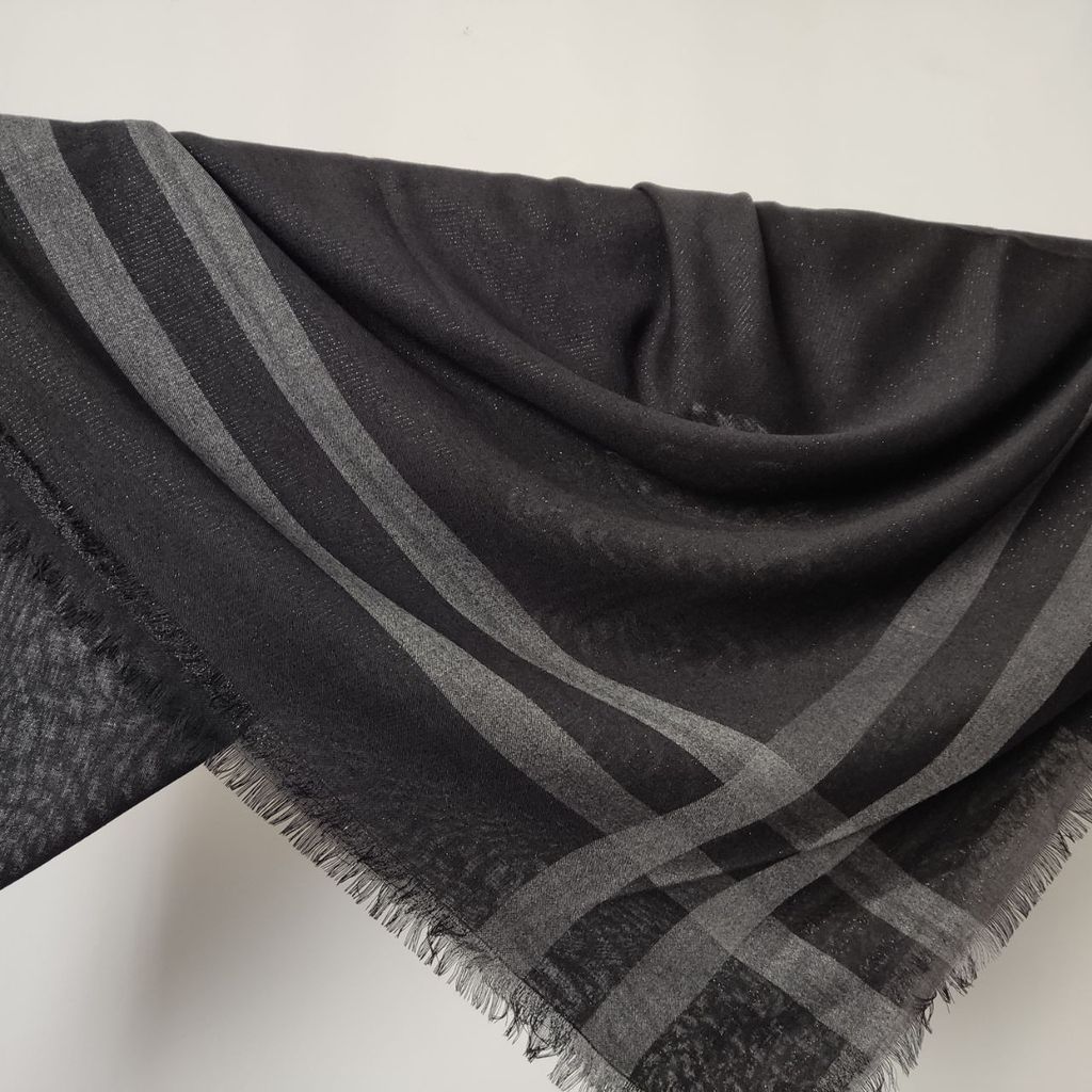 خرید اینترنتی روسری مشکی لمه قواره 140