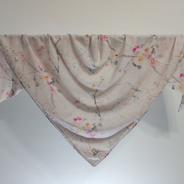 روسری  نخی گلدار