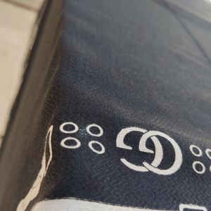 فروش اینترنتی شال مشکی نخی GUCCI 
