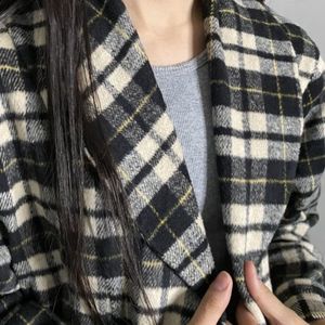 فروش اینترنتی کت زنانه موهر پشمی پارچه ترک کد 02