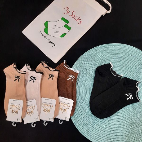 جوراب مچی زنانه طرح پاپیونی