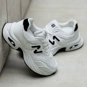 خرید آنلاین کتونی طرح نیوبالانس 530 new balance کد 092501