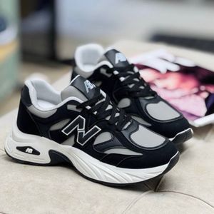 قیمت ارزان کتونی طرح نیوبالانس 530 new balance کد 092502