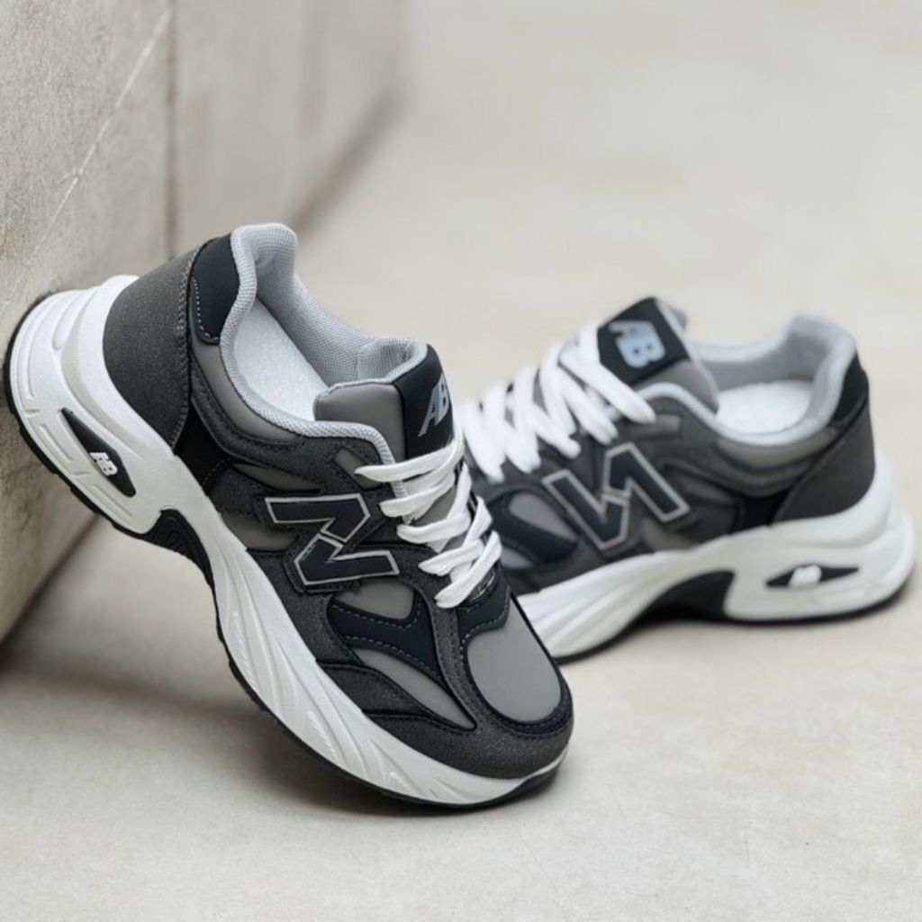 مشخصات کتونی طرح نیوبالانس 530 new balance کد 092503