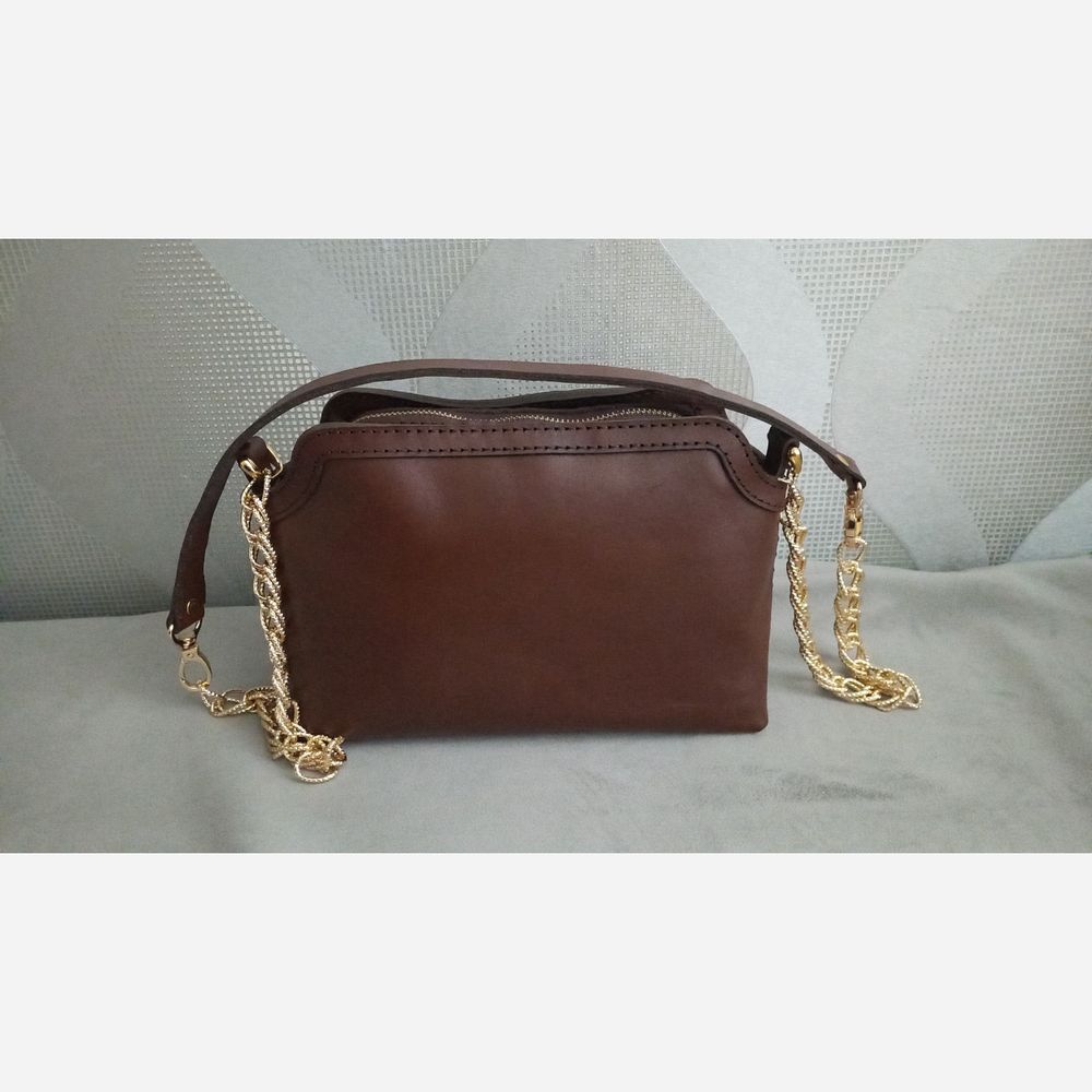 مشخصات کیف مجلسی زنانه چرم طبیعی