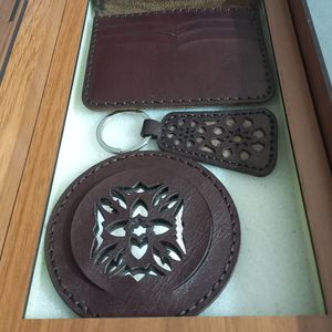 خرید اینترنتی ست کیف کارت جاسوییچی و قاب آینه چرم