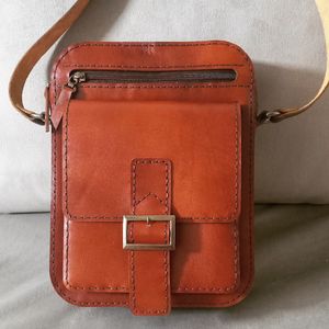 کیف مدارک دوشی