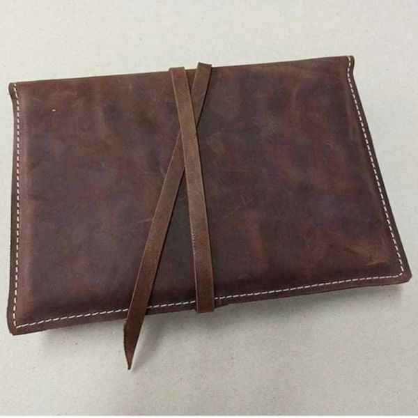 کلاسور چرم طبیعی دستدوز کد 05