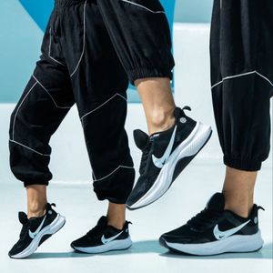 خرید انلاین کفش ورزشی زنانه Nike مدل Taban