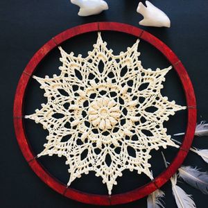 ماندالا هالی