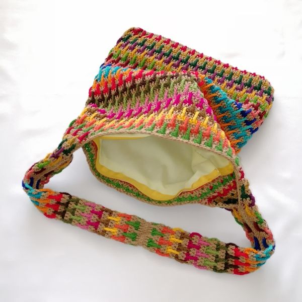 کیف زنانه طرح رنگین کد 10