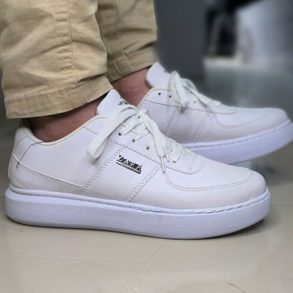 خرید انلاین کفش تخت Zara مردانه مدل Kiyan (2 رنگبندی)