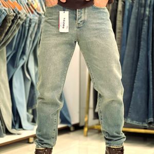 شلوار جین مردانه مام فیت ابی کثیف