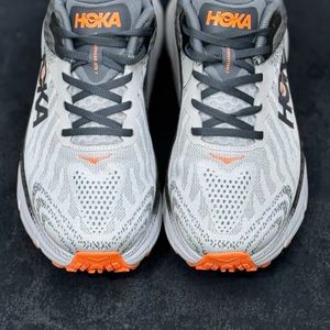 خرید اینترنتی قیمت کتونی ورزشی برند هوکا چلنجر HOKA Challenger ATR 7 کد 110702