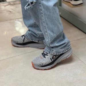 خرید اینترنتی قیمت کتونی ورزشی برند هوکا چلنجر HOKA Challenger ATR 7 کد 110702