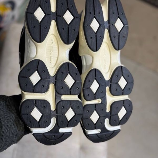 کتونی اسپرت نیوبالانس NEW BALANCE 9060 کد 110706