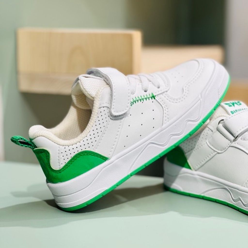 خرید اینترنتی قیمت ونس بچگانه  طرح BIGWASP برند LTDUCK کد 110707