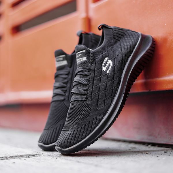 کفش ورزشی SKECHERS زنانه مدل Helena در 4 رنگ بندی