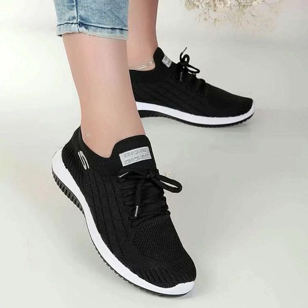کفش ورزشی SKECHERS زنانه مدل Helena در 4 رنگ بندی