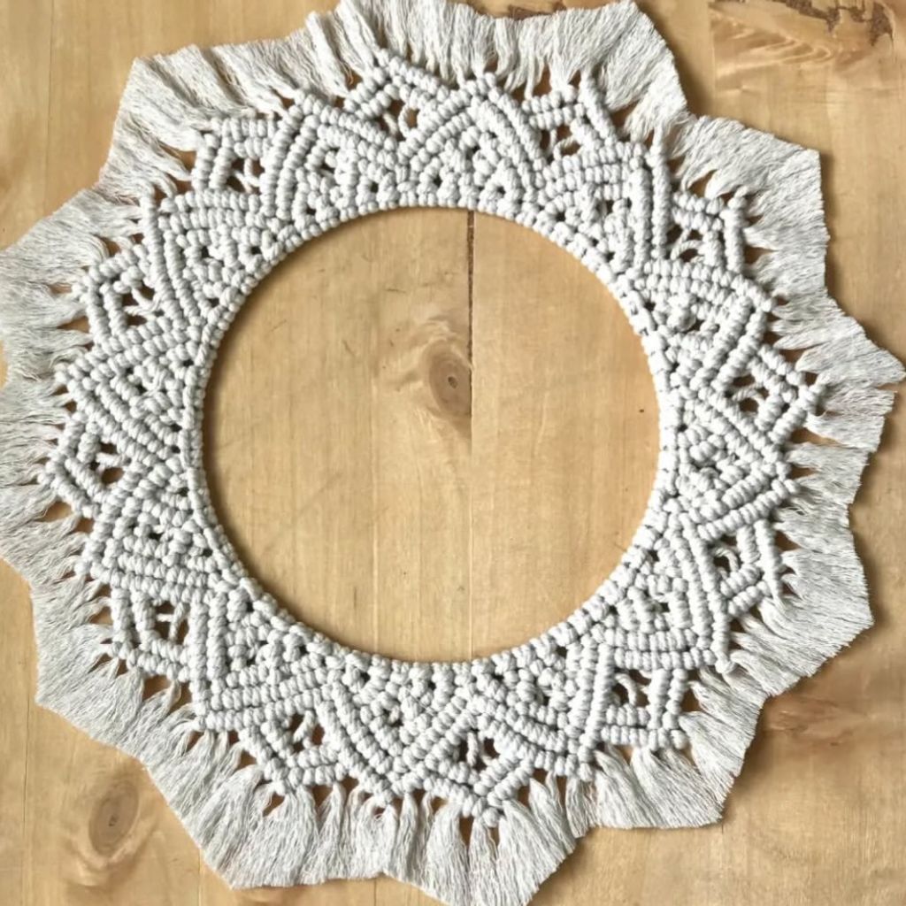 قیمت ارزان قاب مکرومه بافی