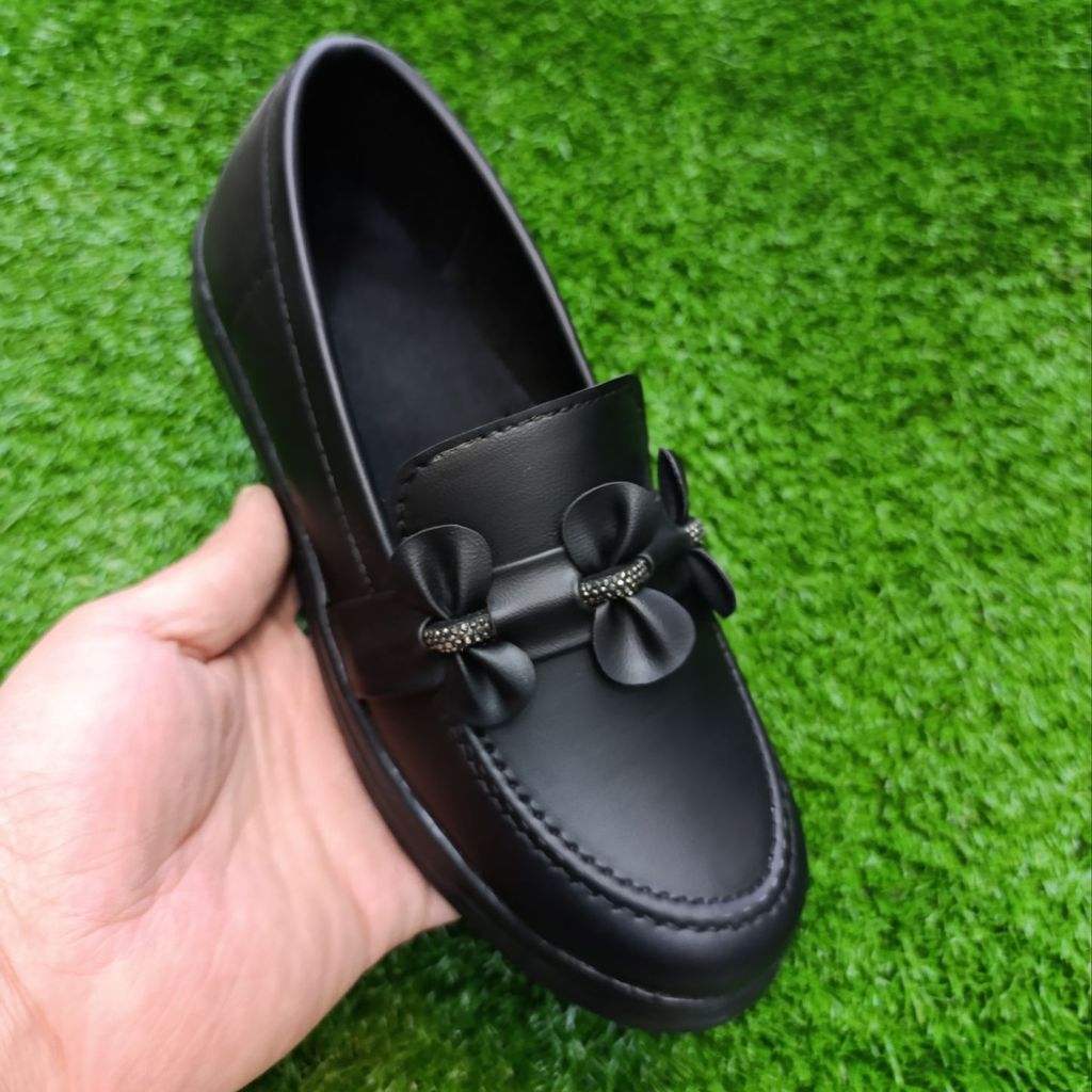 قیمت ونس کالج دخترانه زنانه اسپرت راحتی مدل سه گل زیره پیو طبی