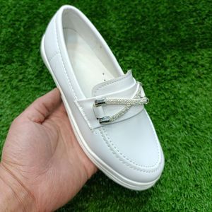 قیمت ارزان ونس کالج ضربدری-اسپرت راحتی-زیره پیوطبی-نرم و سبک-سایزبندی 37 تا 40