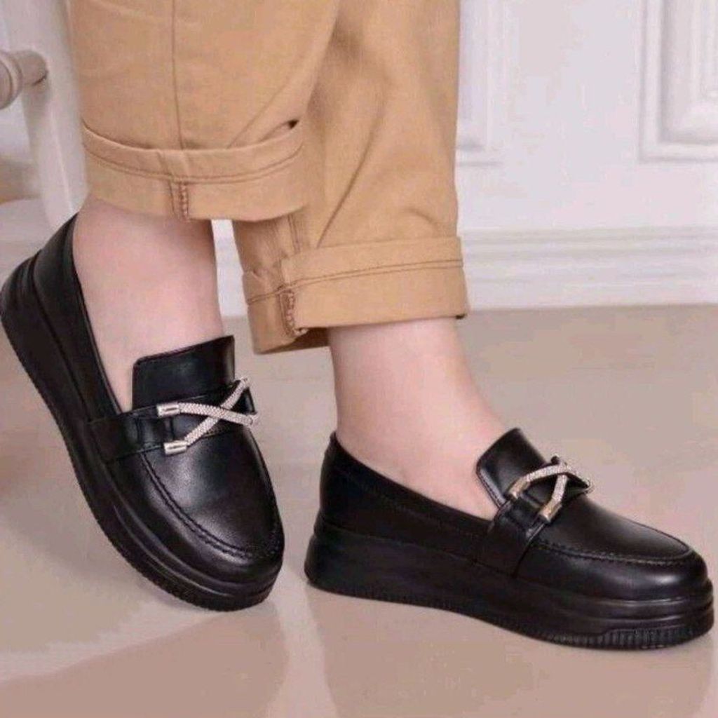 خرید آنلاین ونس کالج ضربدری-اسپرت راحتی-زیره پیوطبی-نرم و سبک-سایزبندی 37 تا 40