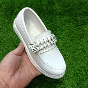 خرید اینترنتی کفش زنانه اسپرت راحتی-سایز 37 تا 40-سبک و راحت-کیفیت درجه یک