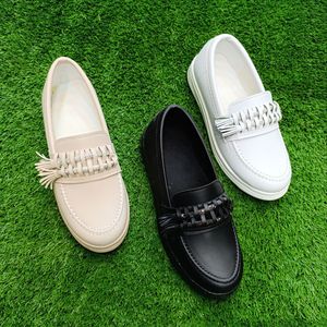 فروش اینترنتی کفش زنانه اسپرت راحتی-سایز 37 تا 40-سبک و راحت-کیفیت درجه یک