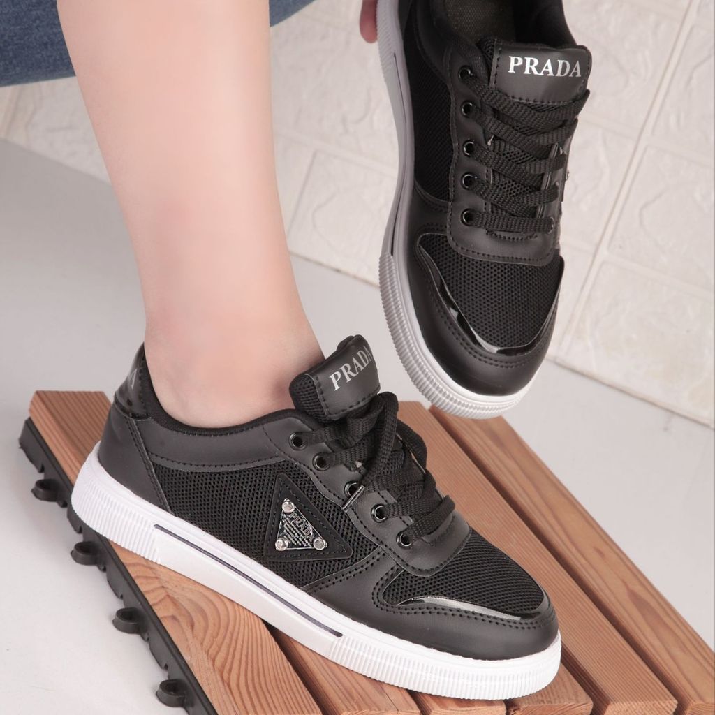 مشخصات کفش کتونی مدل پرادا زنانه و دخترانه در رنگبندی کامل