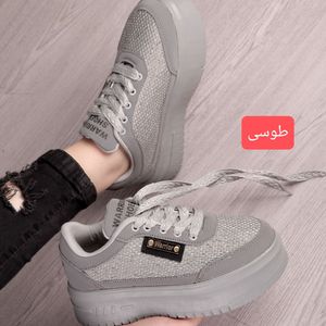 خرید اینترنتی ککتونی وریور زنانه و دخترانه تمام رنگایه داخل عکس موجوده