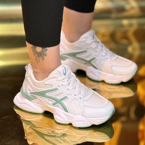 خرید انلاین کفش کتونی اسپرت ورزشی آسیکس( Asics ) زنانه و دخترانه تمام رنگایه داخل عکس موجوده