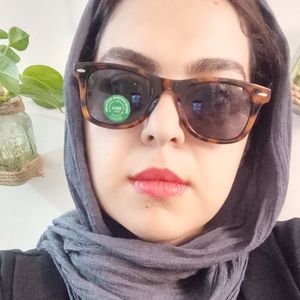 خرید اینترنتی عینک آفتابی زنانه با شناسنامه و بارکد سفارش آلمان برند اکسسوری