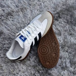 مشخصات کتونی آدیداس سامبا Adidas Samba با کیفیت مشابه نمونه اصلی 