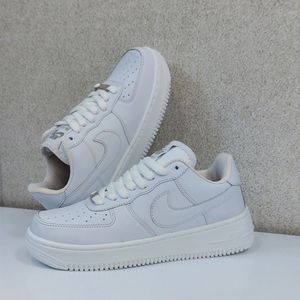 کتونی نایک ایرفورس Nike Airforce1 سایز 37 تا 40