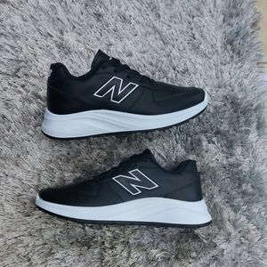 خرید اینترنتی کتونی نیوبالانس New Balance سایز 37 تا 40 بسیار شیک