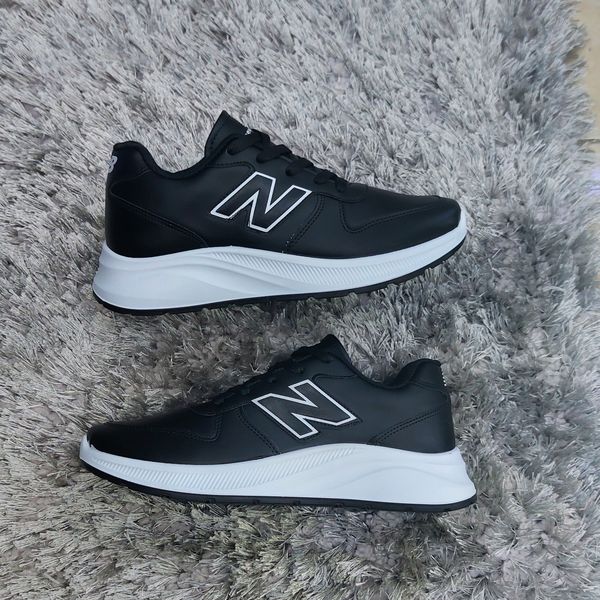 کتونی نیوبالانس New Balance سایز 37 تا 40 بسیار شیک