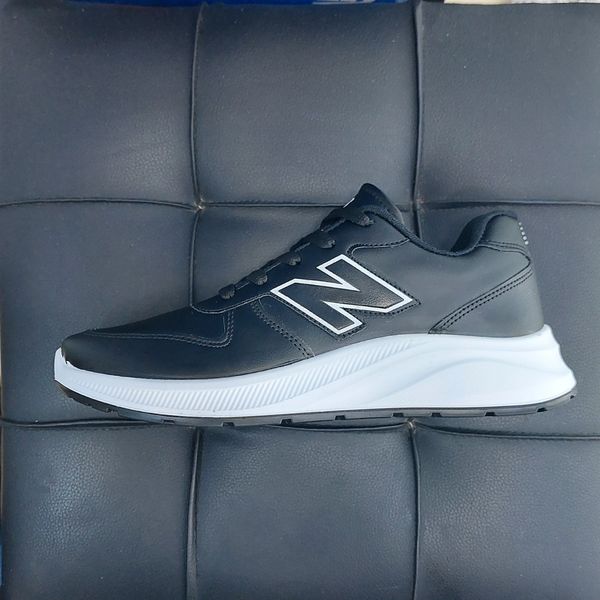 کتونی نیوبالانس New Balance سایز 37 تا 40 بسیار شیک