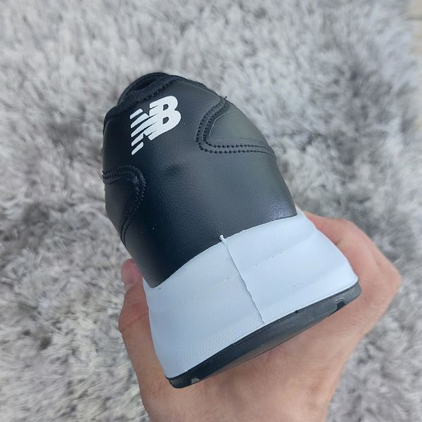 کتونی نیوبالانس New Balance سایز 37 تا 40 بسیار شیک