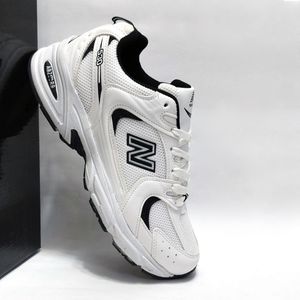 خرید انلاین کتونی نیوبالانس 530 new balance با متریال وارداتی