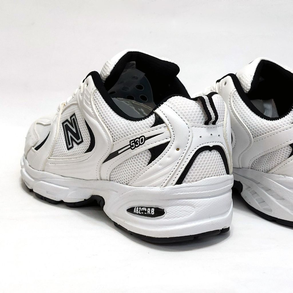قیمت ارزان کتونی نیوبالانس 530 new balance با متریال وارداتی